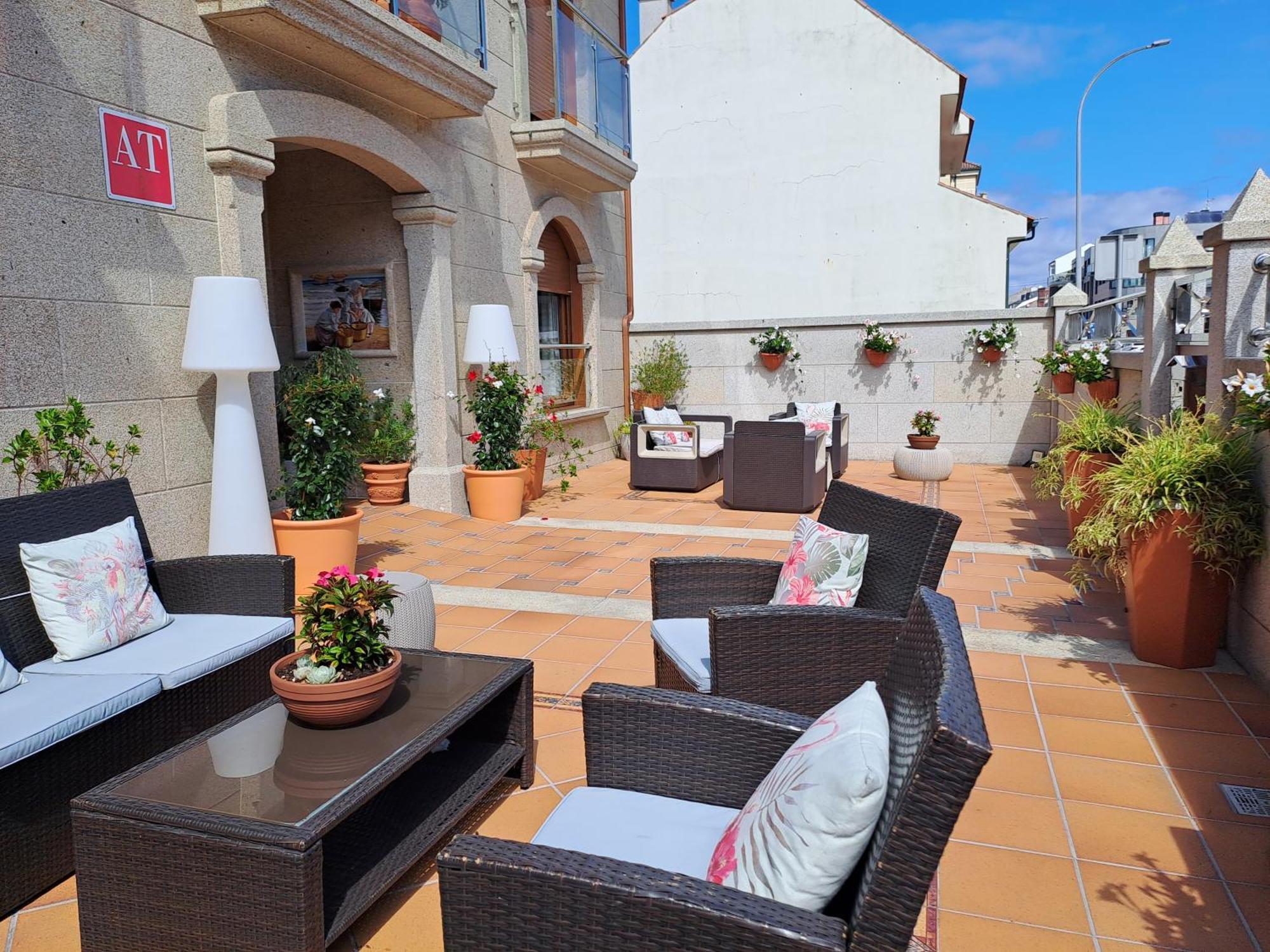 Apartamentos Playa Compostela Vilagarcia de Arousa Exterior photo